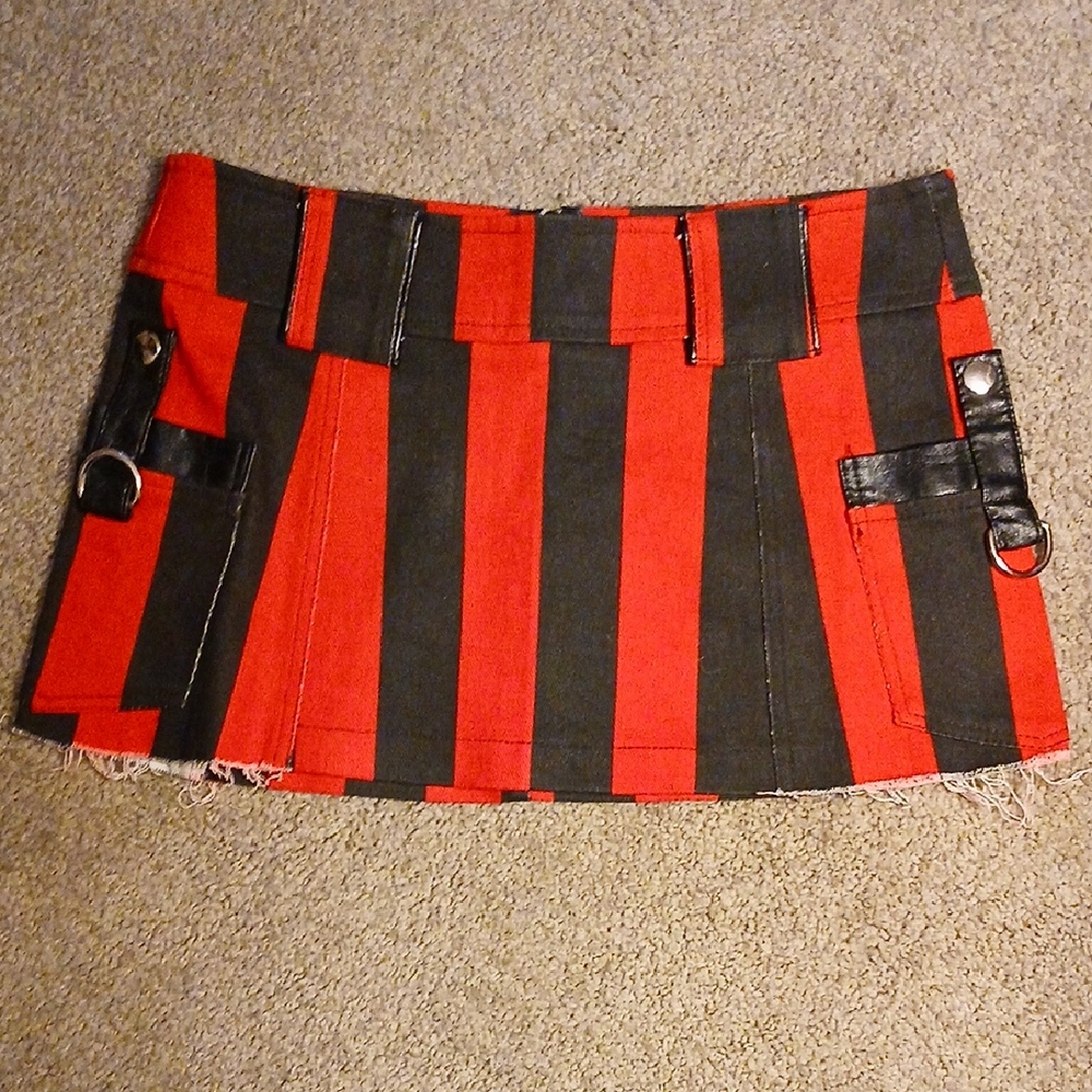 Vintage Lip Service Red & Black Denim Very Mini Skirt w/ Strap & Buckle Cotton